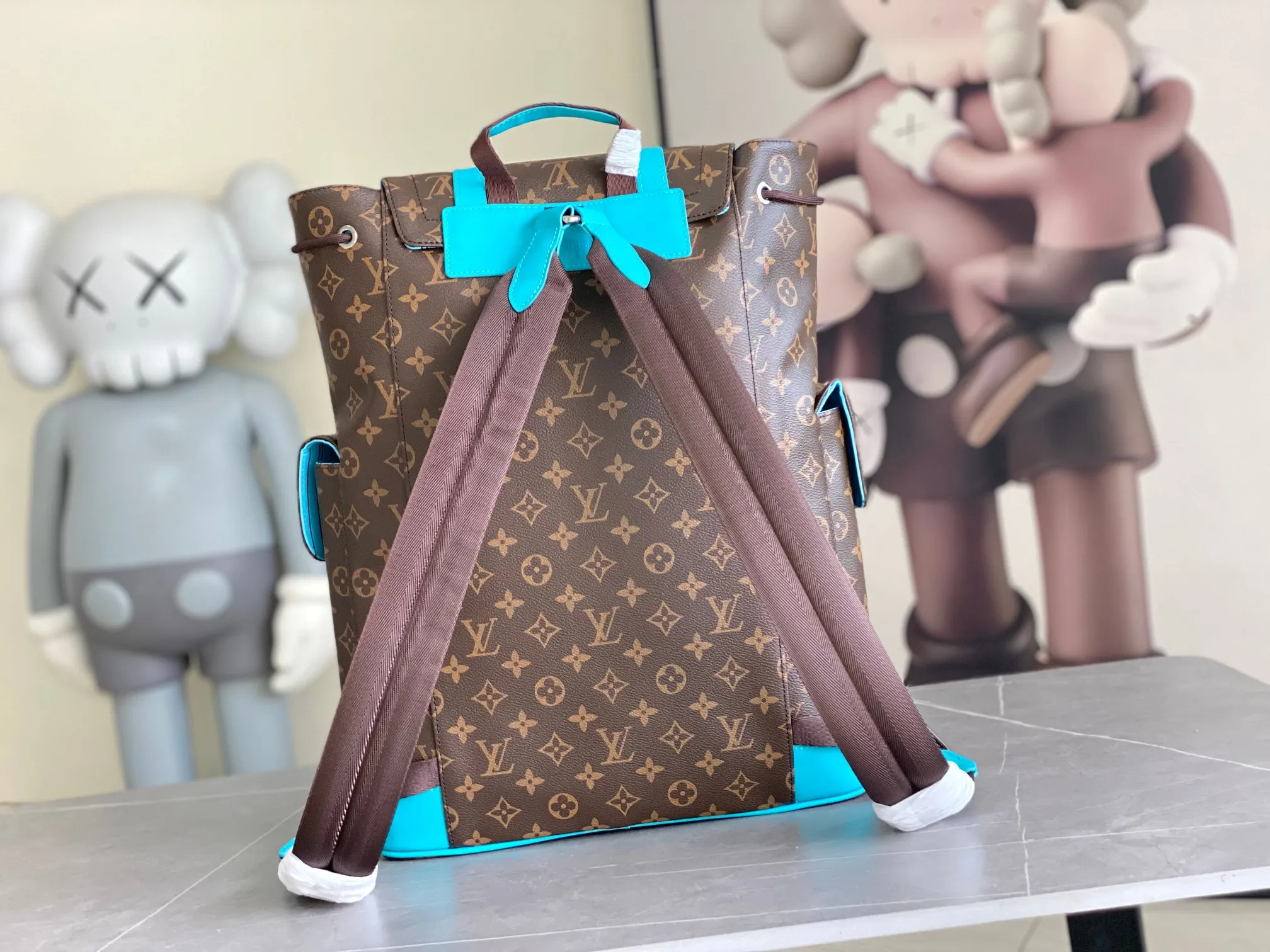 All categories 💚 Authentic bags 💚 LV LV classic backpack