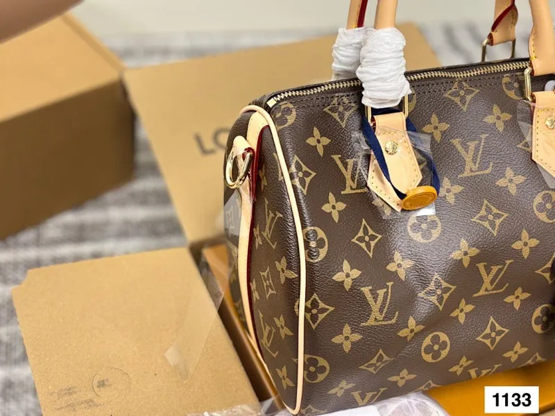 All Categories Official Website "Brand Women's Bags" Women's Bags 💙 LV 2025 New LV Crossbody Bag