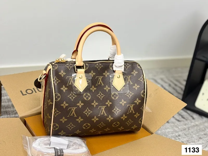 All Categories Official Website "Brand Women's Bags" Women's Bags 💙 LV 2025 New LV Crossbody Bag