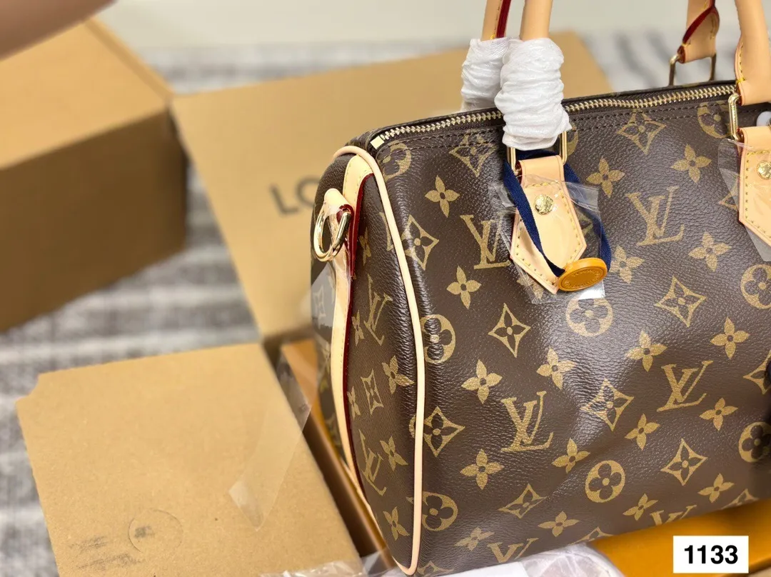 All Categories Official Website "Brand Women's Bags" Women's Bags 💙 LV 2025 New LV Crossbody Bag