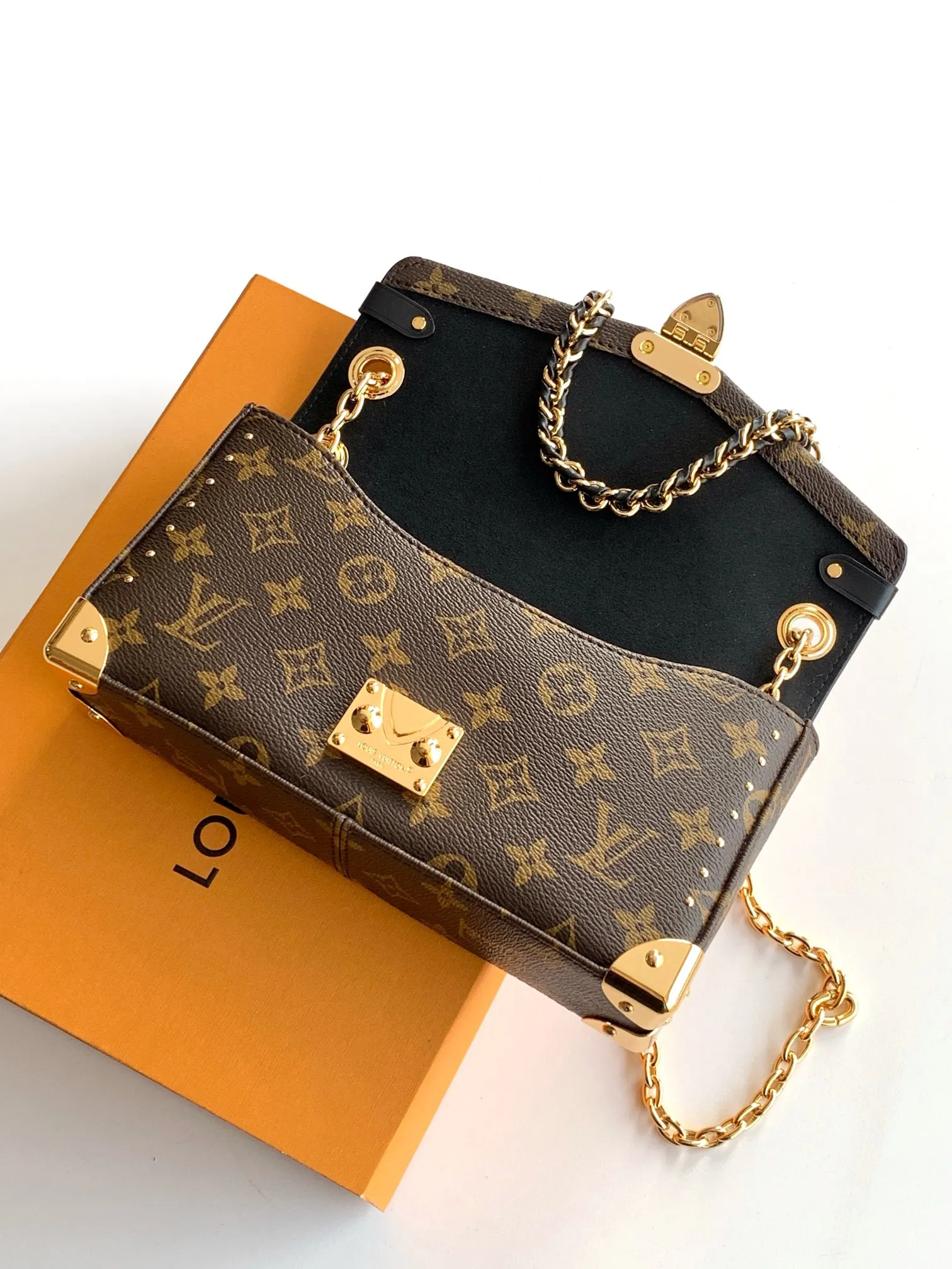 All Categories Official Website "Brand Women's Bags" Women's Bags 💙 LV 2026 New LV Crossbody Bag