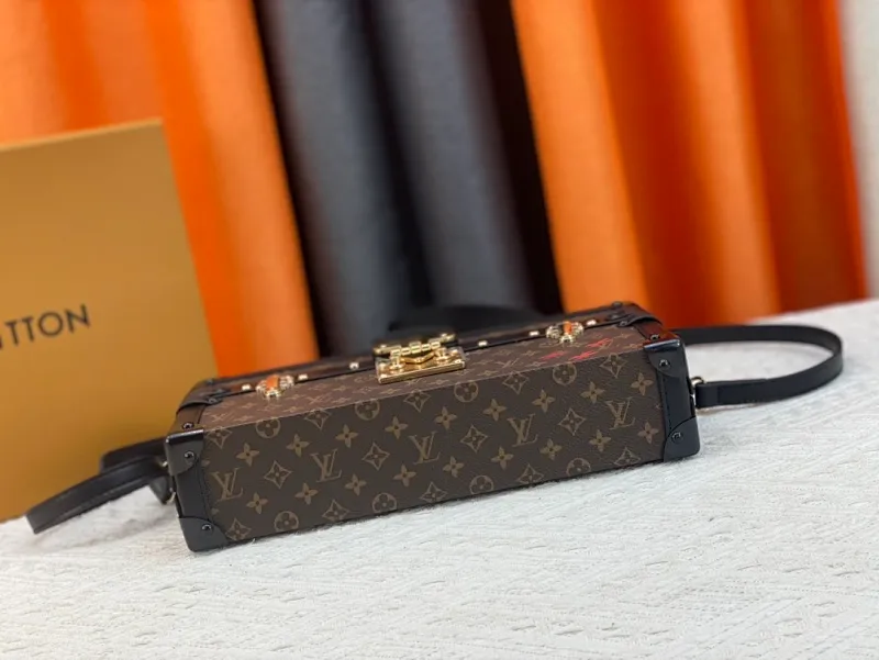 All Categories Official Website "Brand Women's Bags" Women's Bags 💙 LV 2023 New LV Crossbody Bag