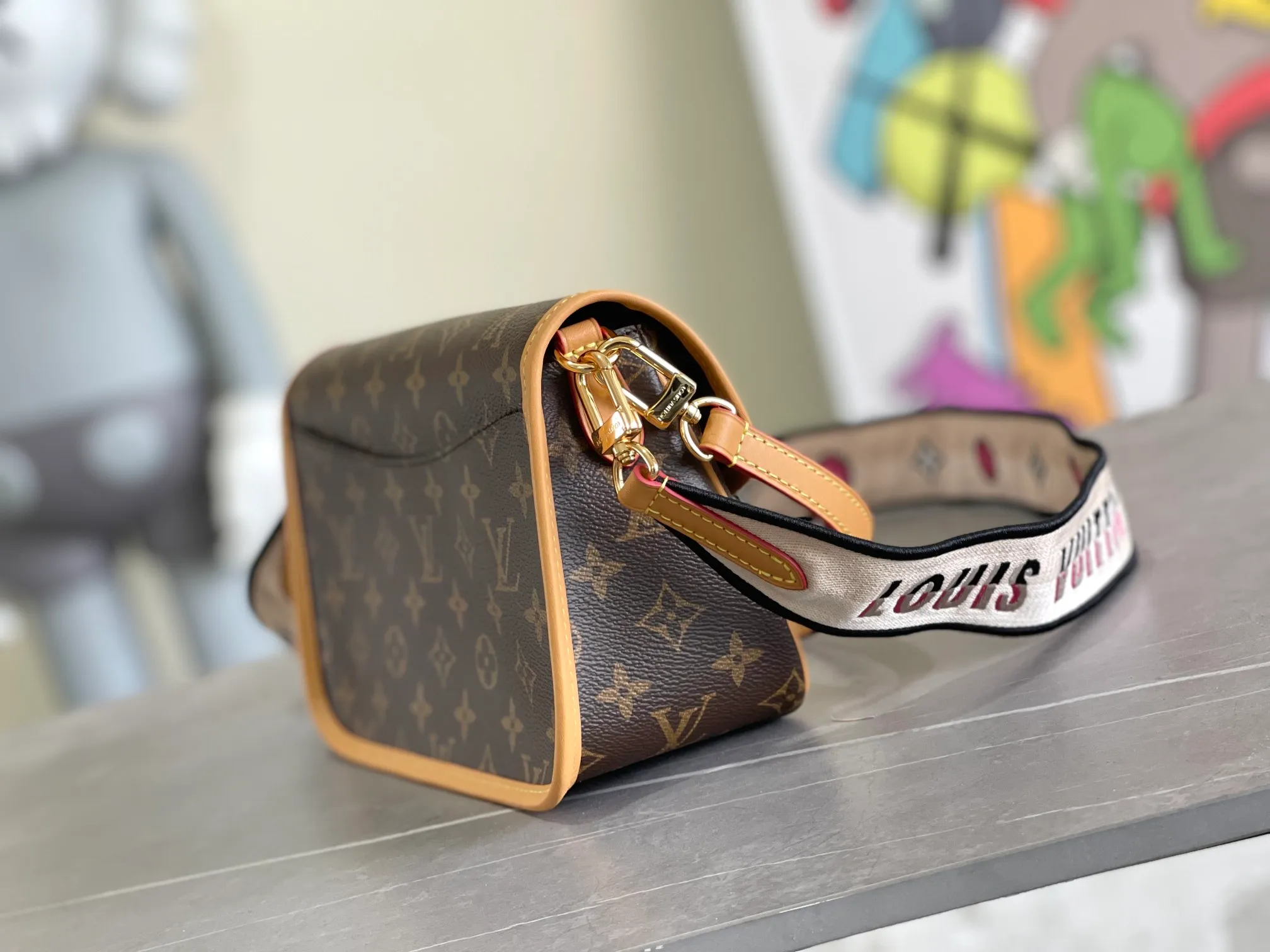 All Categories 💚 Authentic Grade Bags 💚 LV 2026 New LV Top Replica Crossbody Shoulder Bag