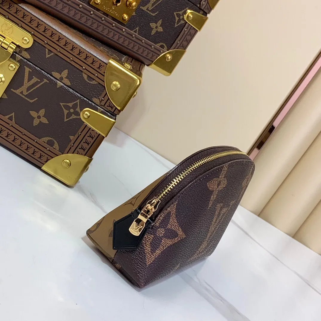 All categories 💚 Authentic bags 💚 LV 2024 official website new LV cosmetic bag