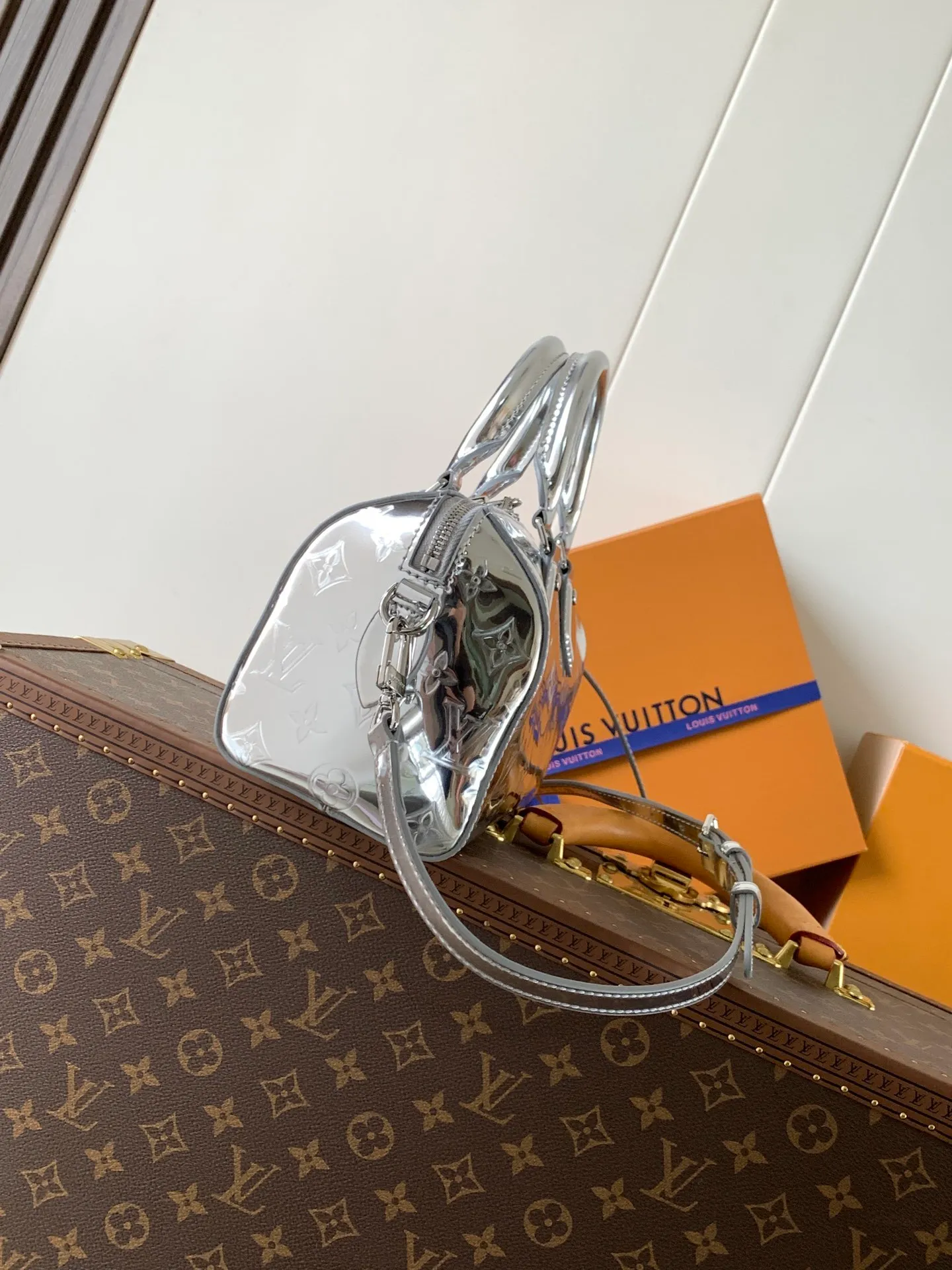 All Categories Official Website "Brand Women's Bags" Women's Bags 💙 LV 2026 New LV Crossbody Bag