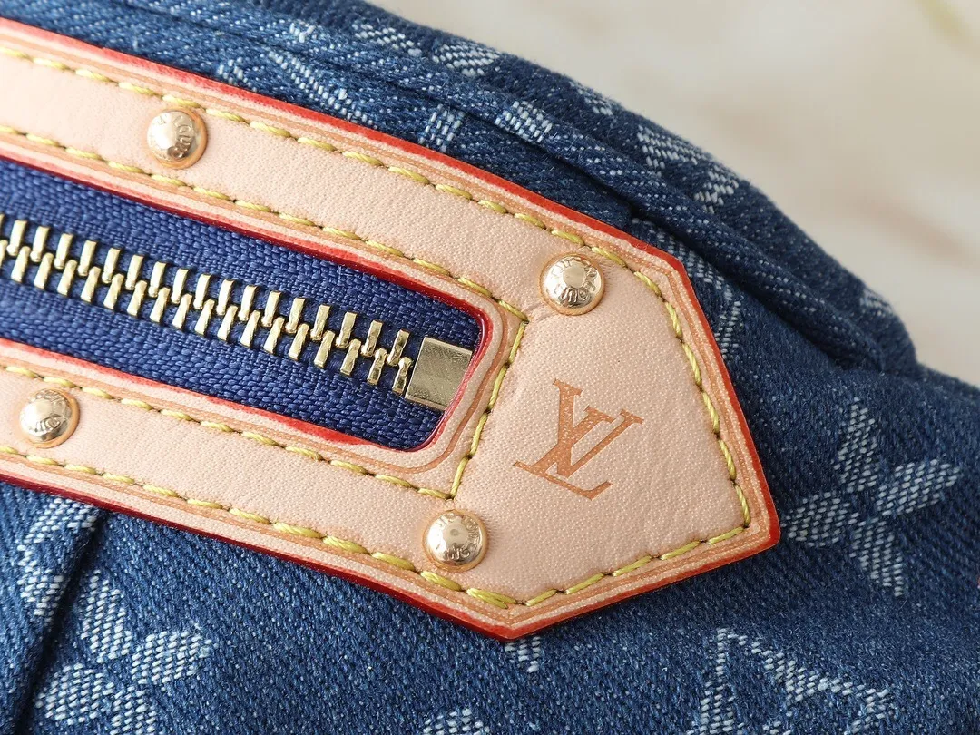 All Categories Official Website "Brand Women's Bags" Women's Bags 💙 LV 2025 New LV Crossbody Bag