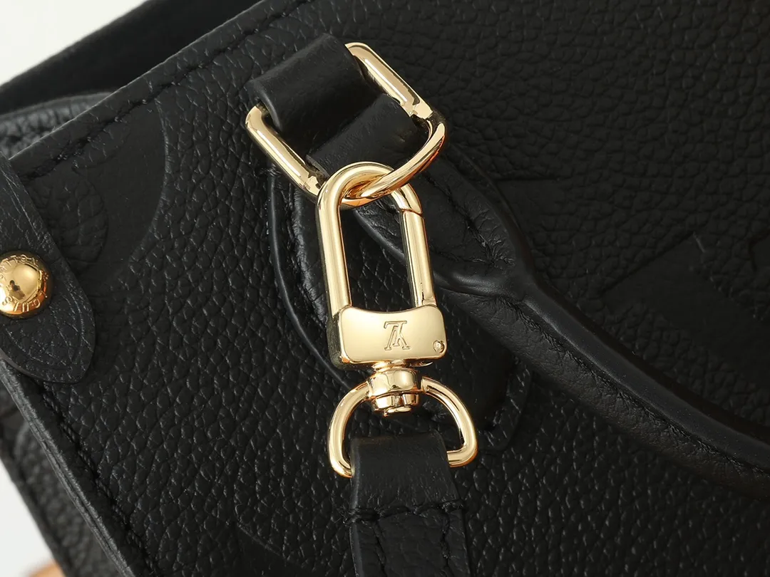 All Categories Official Website "Brand Women's Bags" Women's Bags 💙 LV LV 2026 New Crossbody Shoulder Bag