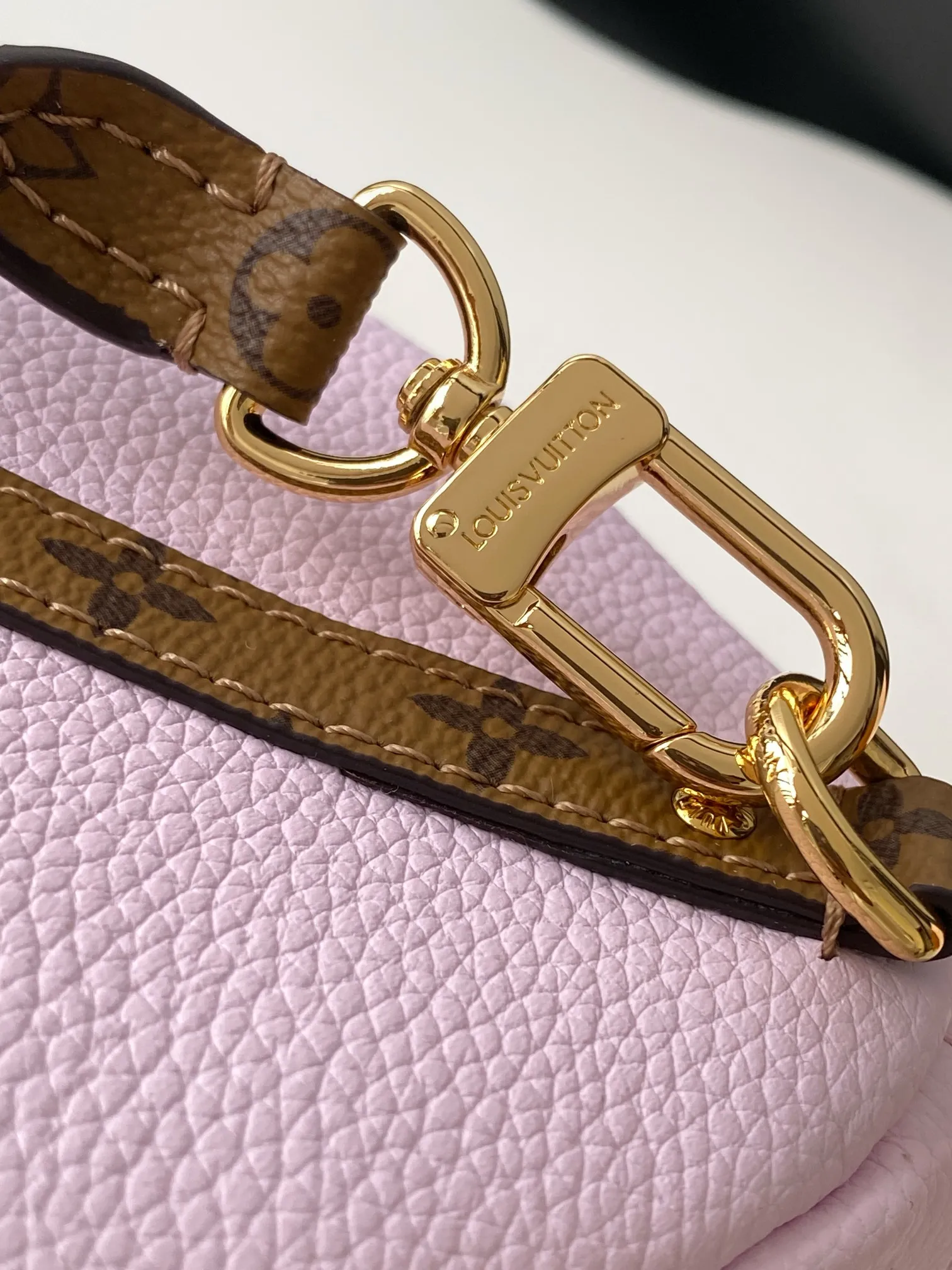 All Categories Official Website "Brand Women's Bags" Women's Bags 💙 LV 2026 Official Website New LV Crossbody Bag