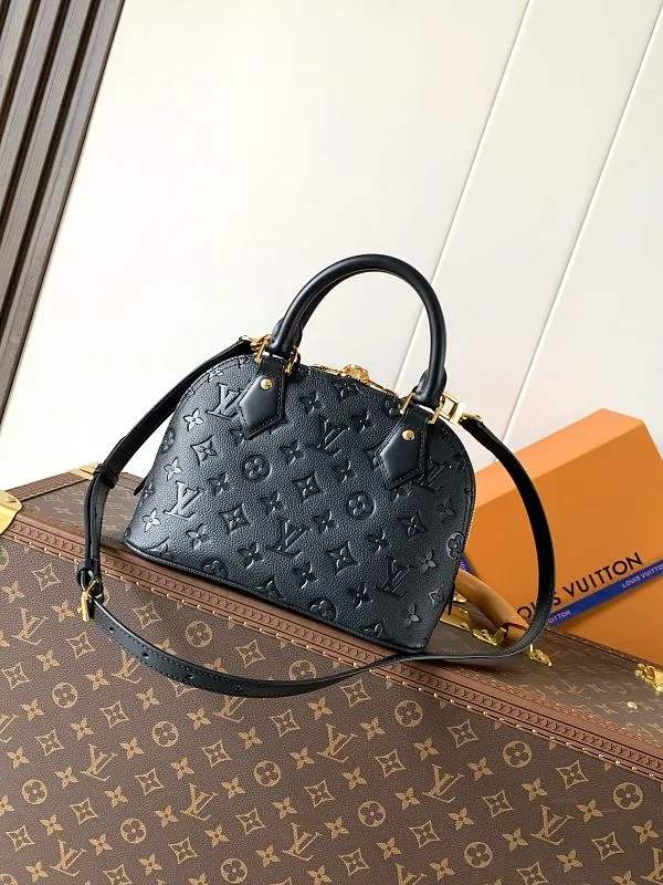 All Categories Official Website "Brand Women's Bags" Women's Bags 💙 LV 2026 New LV Crossbody Bag