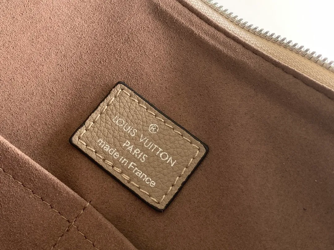 All Categories Official Website "Brand Women's Bags" Women's Bags 💙 LV 2026 New LV Crossbody Bag