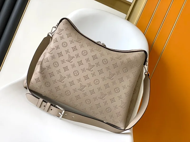 All Categories Official Website "Brand Women's Bags" Women's Bags 💙 LV 2026 New LV Crossbody Bag