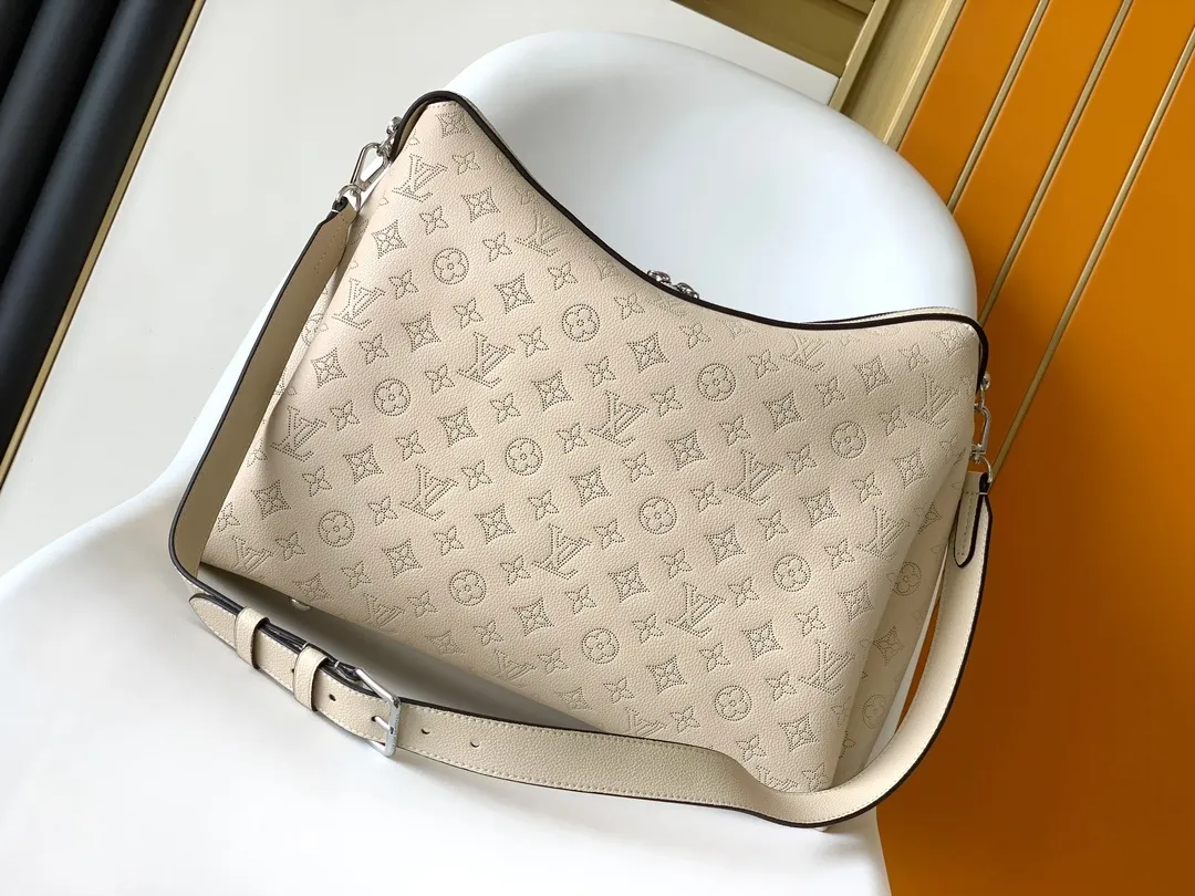 All Categories Official Website "Brand Women's Bags" Women's Bags 💙 LV 2026 New LV Crossbody Bag