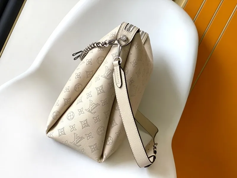 All Categories Official Website "Brand Women's Bags" Women's Bags 💙 LV 2026 New LV Crossbody Bag