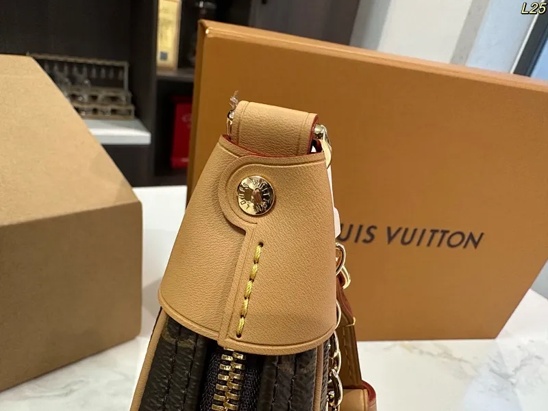 All categories Official website "Brand Women's Bags" Women's Bags 💙 LV 2025 new LV armpit bag