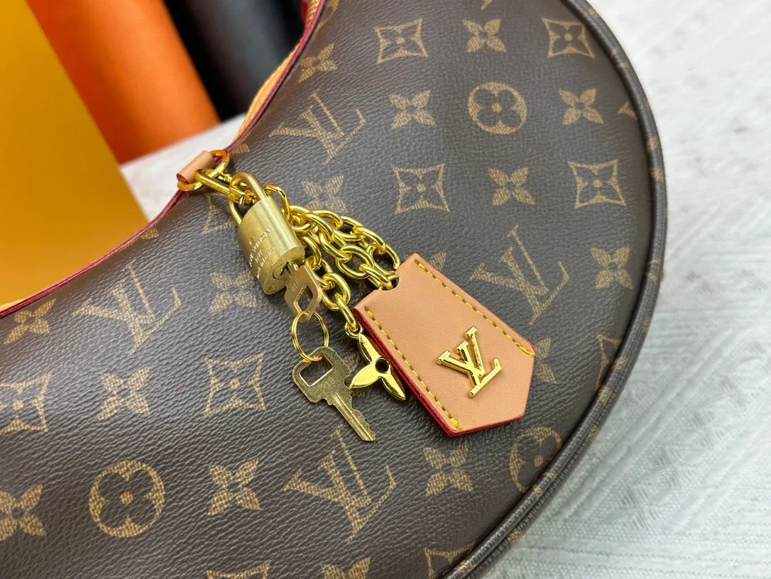 All Categories Official Website "Brand Women's Bags" Women's Bags 💙 LV 2024 New LV Crossbody Bag