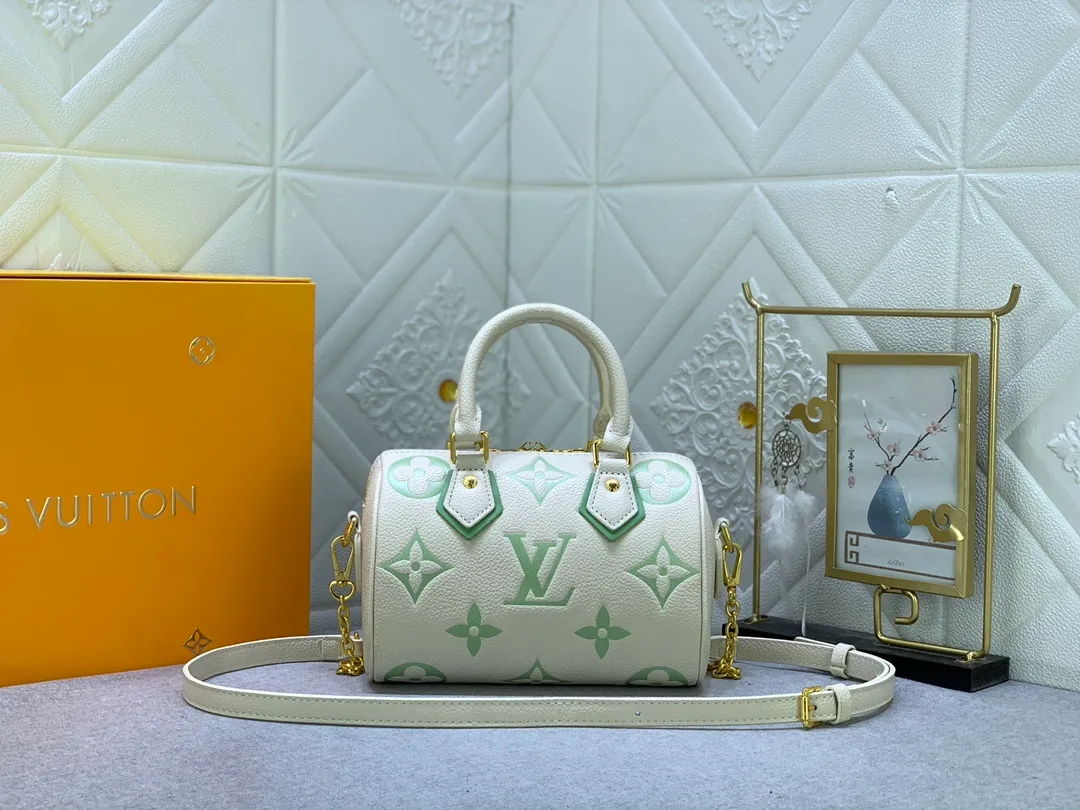 All Categories Official Website "Brand Women's Bags" Women's Bags 💙 LV 2024 New LV Crossbody Bag