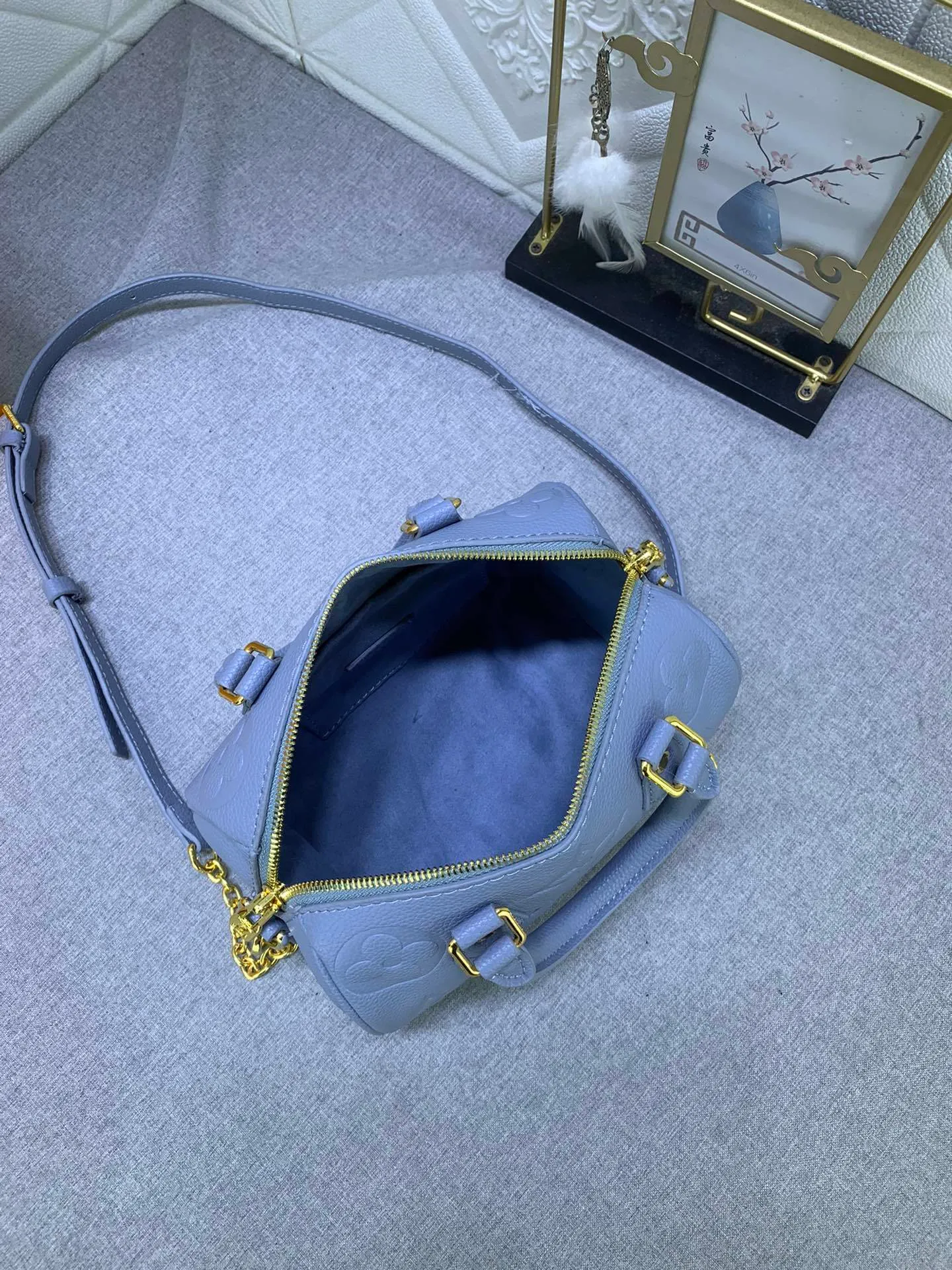 All Categories Official Website "Brand Women's Bags" Women's Bags 💙 LV 2024 New LV Crossbody Bag