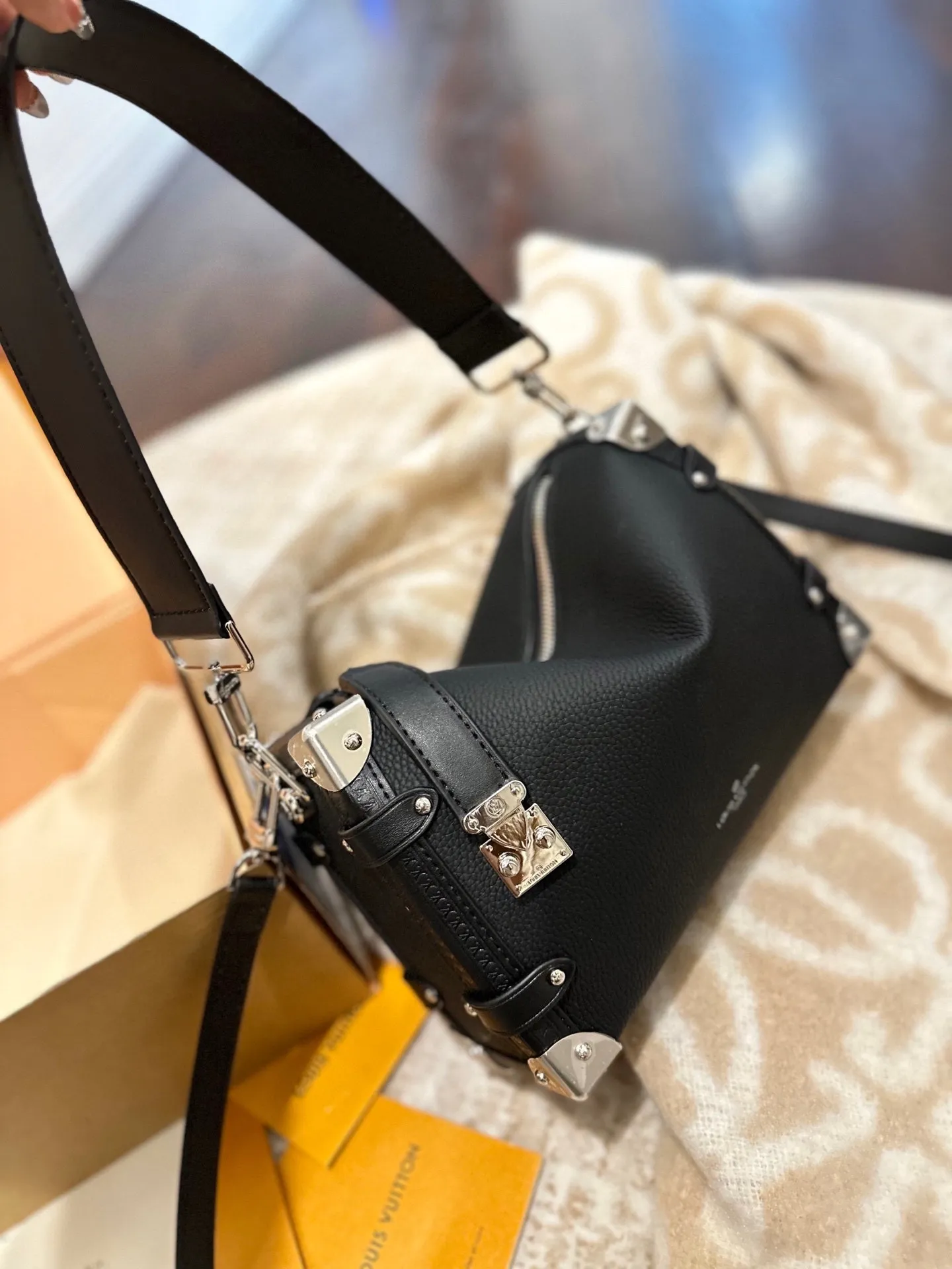 All Categories Official Website "Brand Women's Bags" Women's Bags 💙 LV 2025 New LV Crossbody Bag