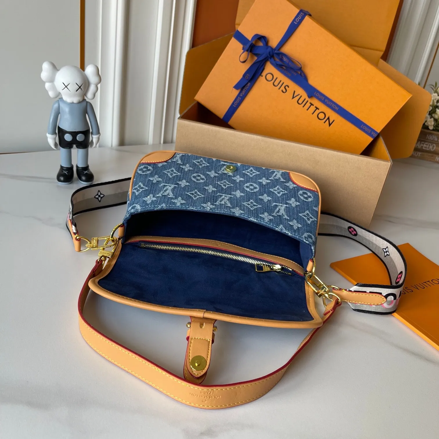 All Categories Official Website "Brand Women's Bags" Women's Bags 💙 LV 2025 New LV Crossbody Bag