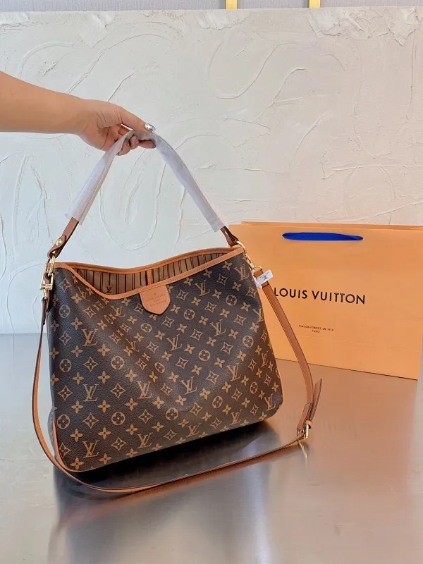 All categories Official website "Three-piece bag set" Three-piece set💖 LV 2023 new LV bag three-piece set wholesale