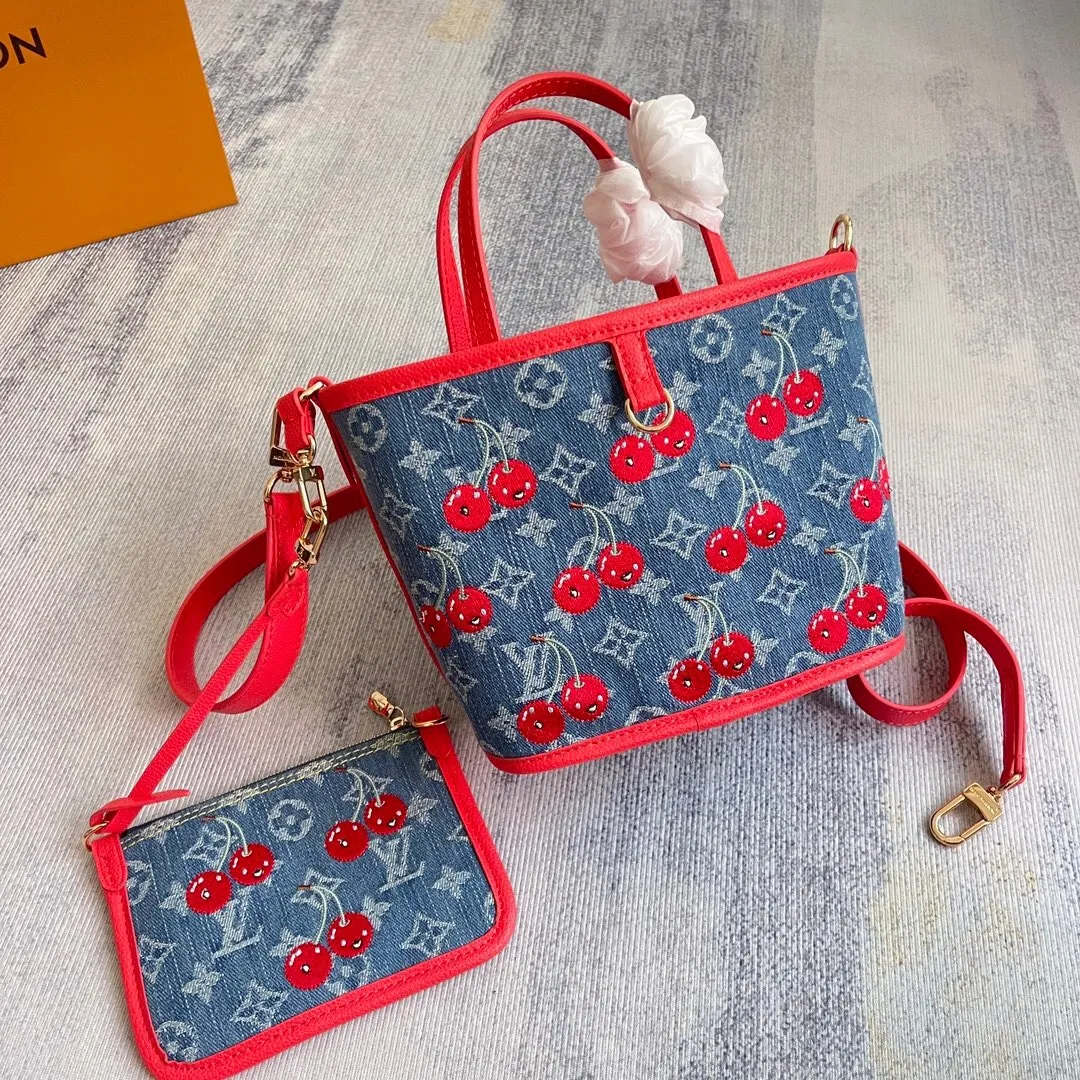 All Categories Official Website "Brand Women's Bags" Women's Bags 💙 LV 2025 New LV Crossbody Bag