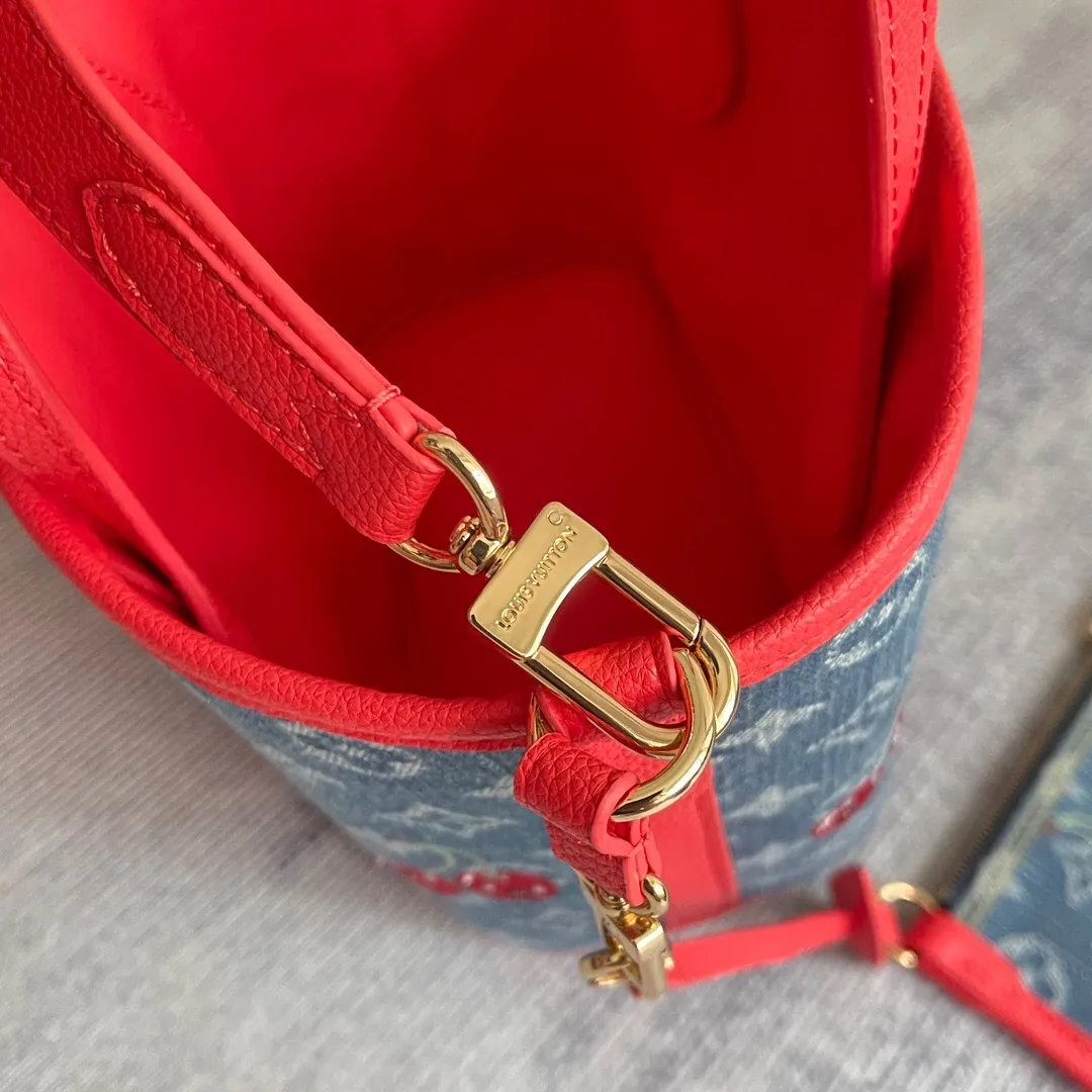 All Categories Official Website "Brand Women's Bags" Women's Bags 💙 LV 2025 New LV Crossbody Bag
