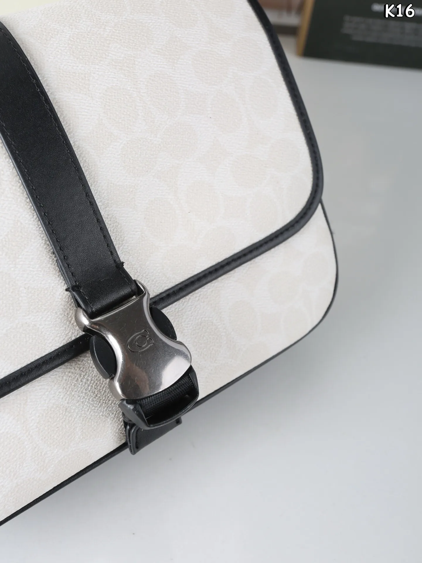 All Categories Official Website "Brand Women's Bags" Women's Bags 💙 LV 2025 New LV Crossbody Bag