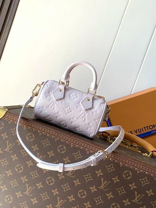 All Categories Official Website "Brand Women's Bags" Women's Bags 💙 LV 2026 New LV Crossbody Bag