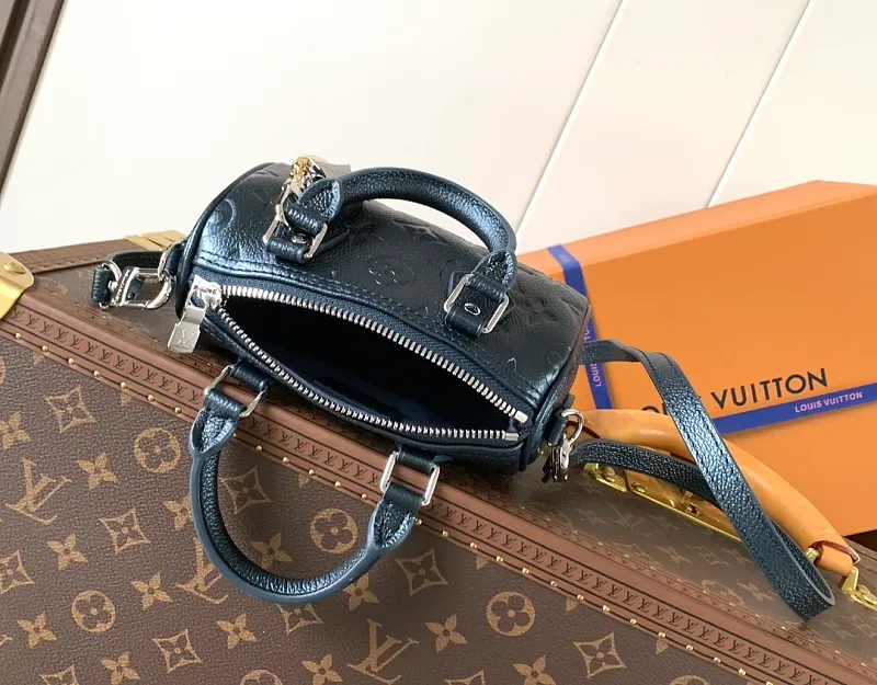 All Categories Official Website "Brand Women's Bags" Women's Bags 💙 LV 2026 New LV Crossbody Bag
