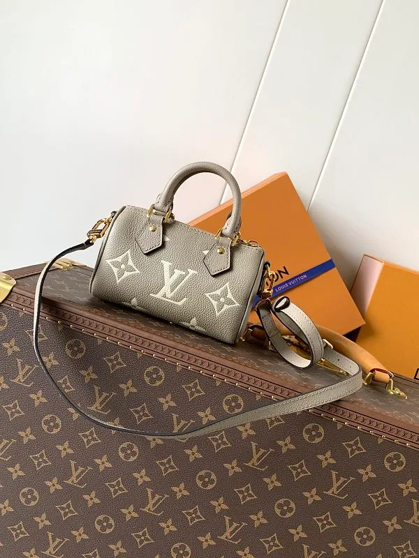 All Categories Official Website "Brand Women's Bags" Women's Bags 💙 LV 2026 New LV Crossbody Bag