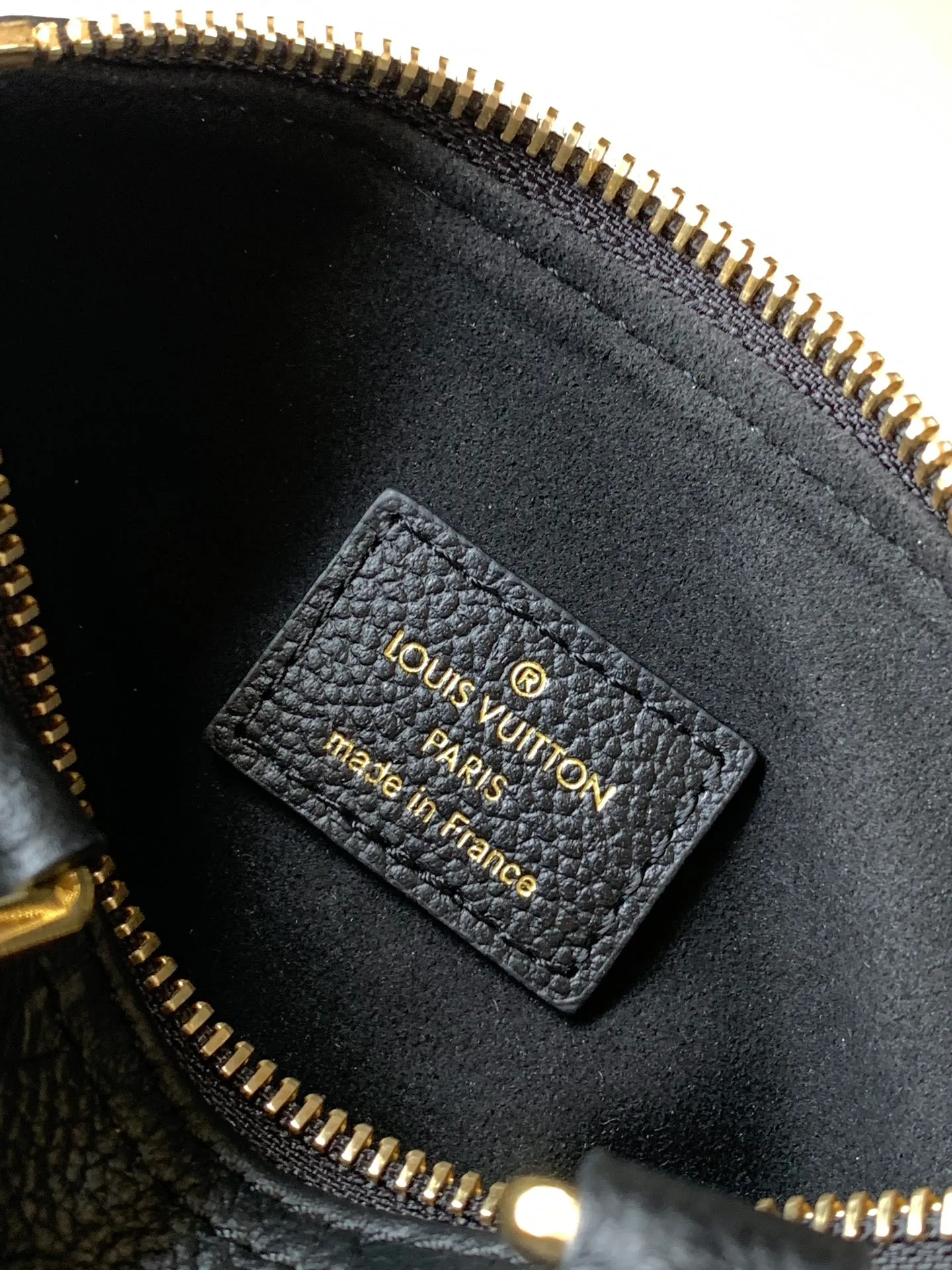 All Categories Official Website "Brand Women's Bags" Women's Bags 💙 LV 2026 New LV Crossbody Bag
