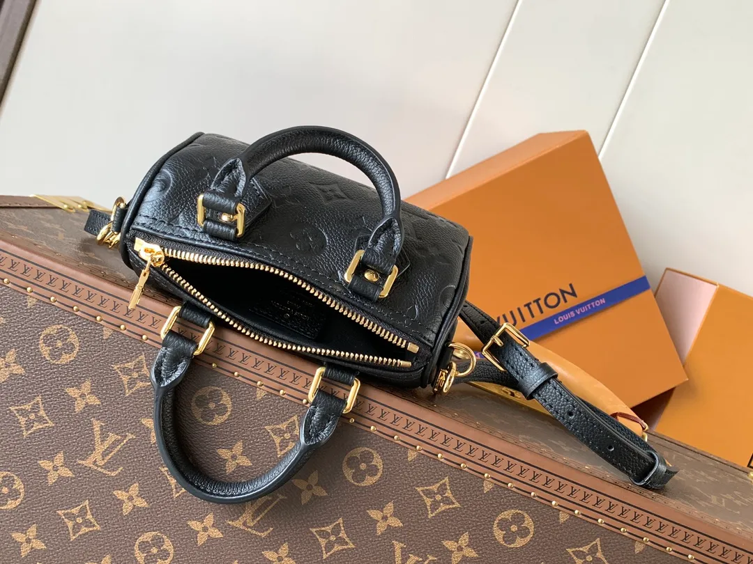 All Categories Official Website "Brand Women's Bags" Women's Bags 💙 LV 2026 New LV Crossbody Bag