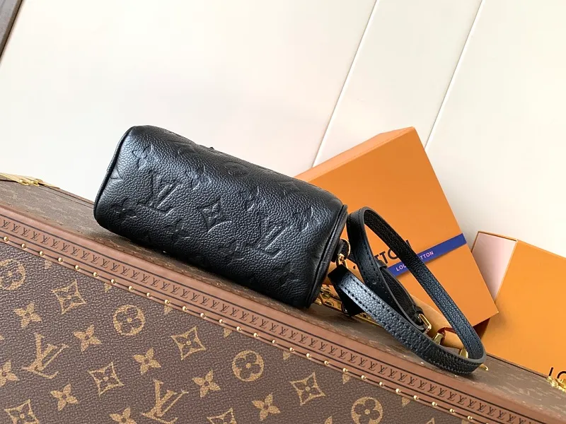 All Categories Official Website "Brand Women's Bags" Women's Bags 💙 LV 2026 New LV Crossbody Bag