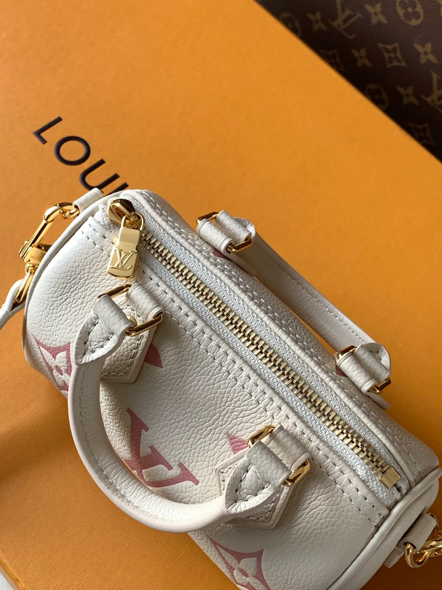 All Categories Official Website "Brand Women's Bags" Women's Bags 💙 LV 2026 New LV Crossbody Bag