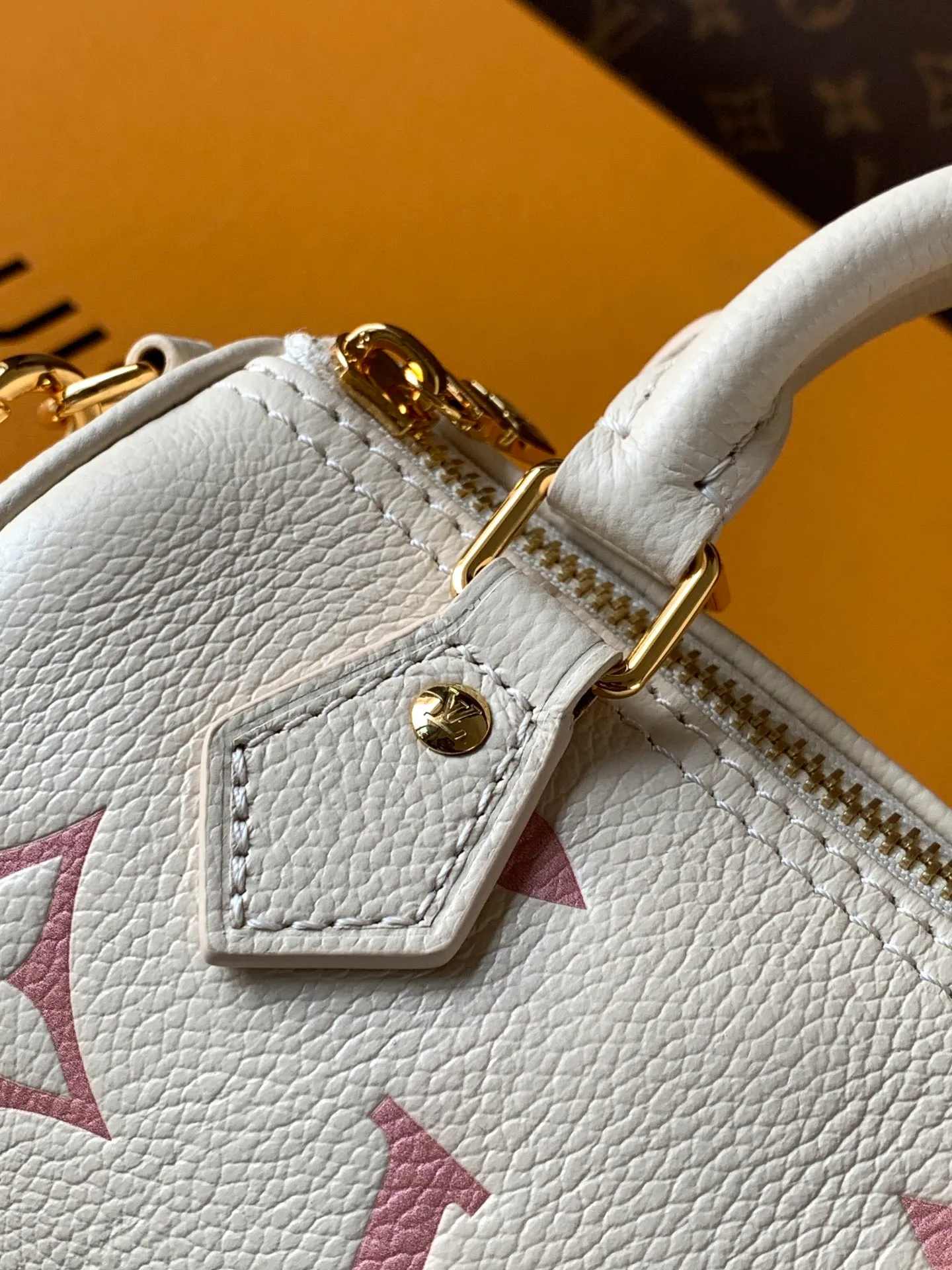 All Categories Official Website "Brand Women's Bags" Women's Bags 💙 LV 2026 New LV Crossbody Bag