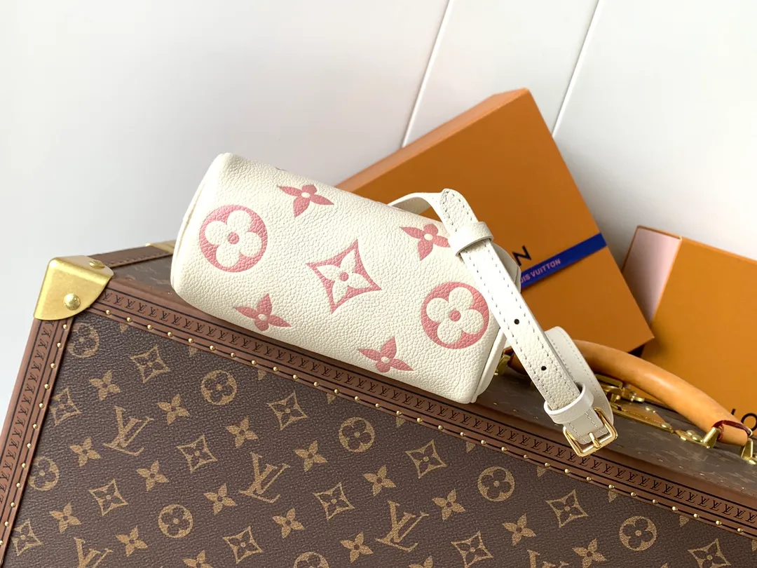 All Categories Official Website "Brand Women's Bags" Women's Bags 💙 LV 2026 New LV Crossbody Bag