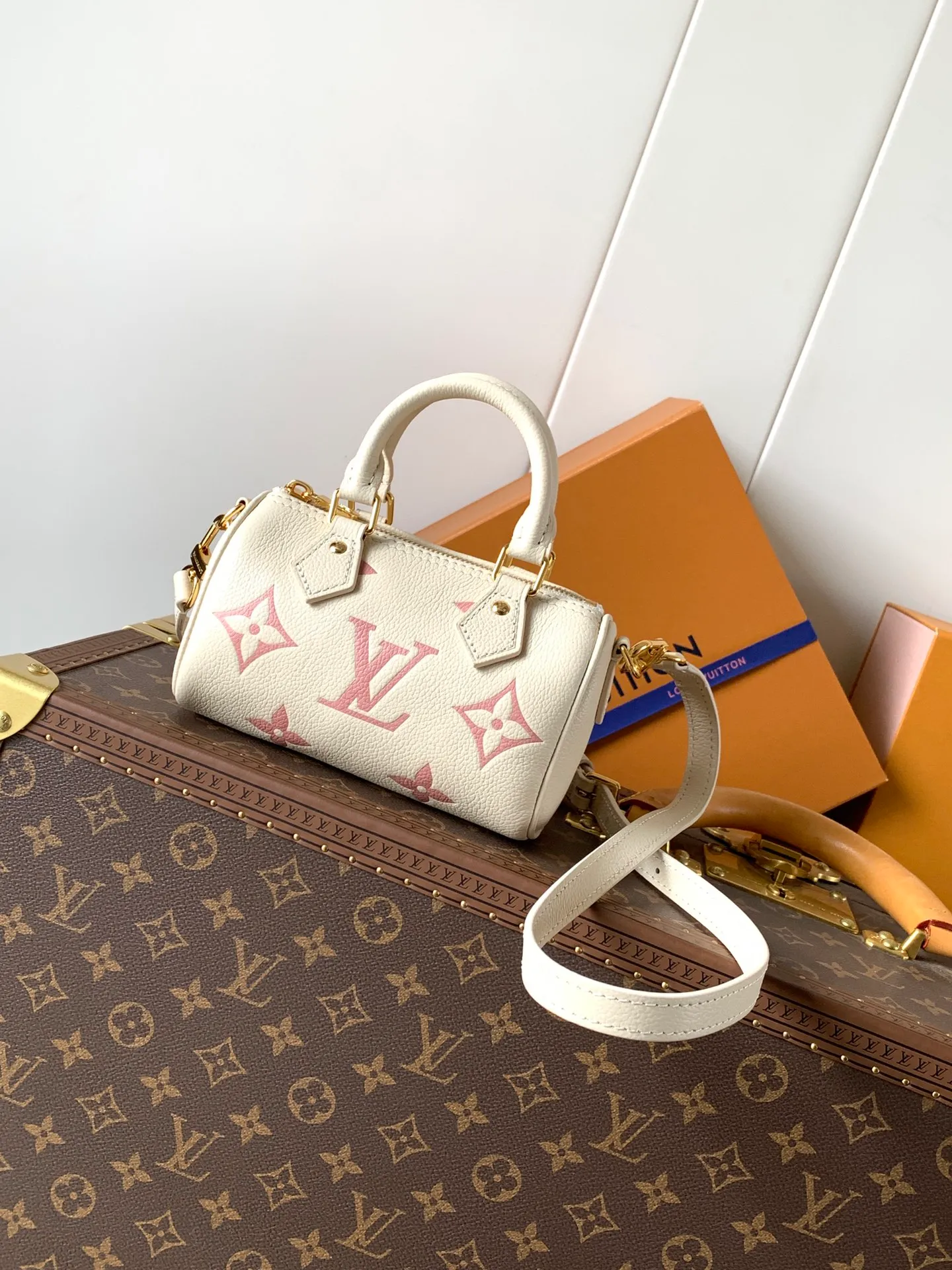 All Categories Official Website "Brand Women's Bags" Women's Bags 💙 LV 2026 New LV Crossbody Bag