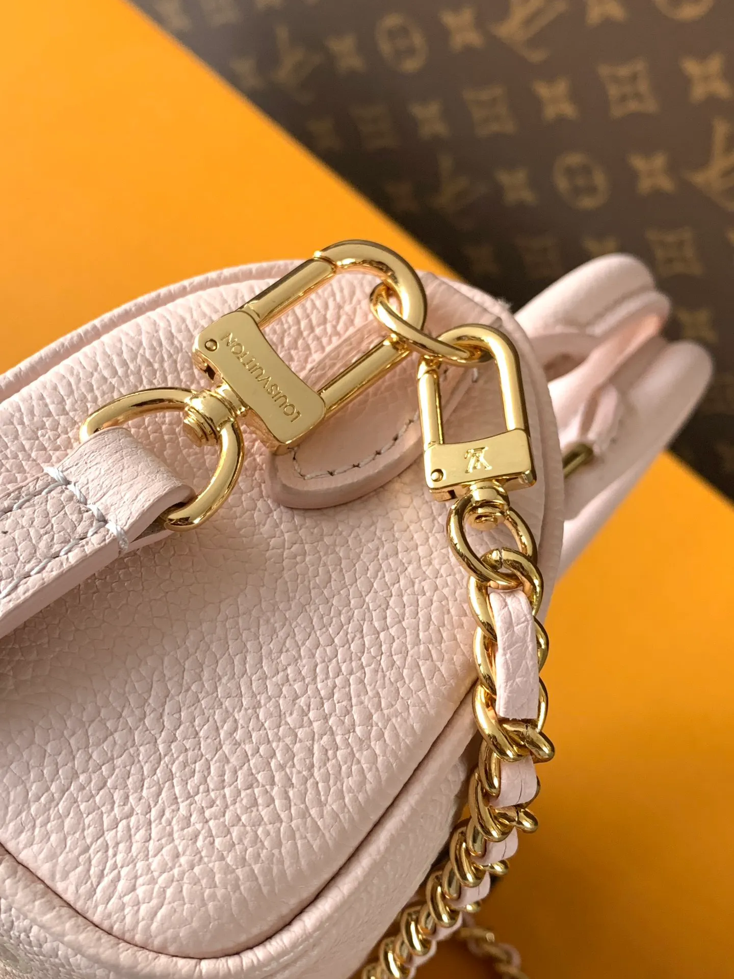 All Categories Official Website "Brand Women's Bags" Women's Bags 💙 LV 2026 New LV Crossbody Bag