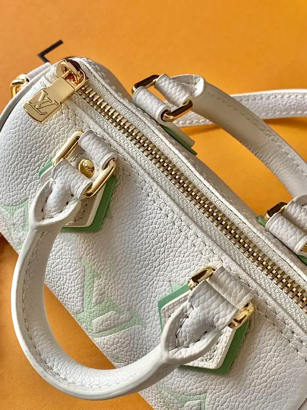 All Categories Official Website "Brand Women's Bags" Women's Bags 💙 LV 2026 New LV Crossbody Bag