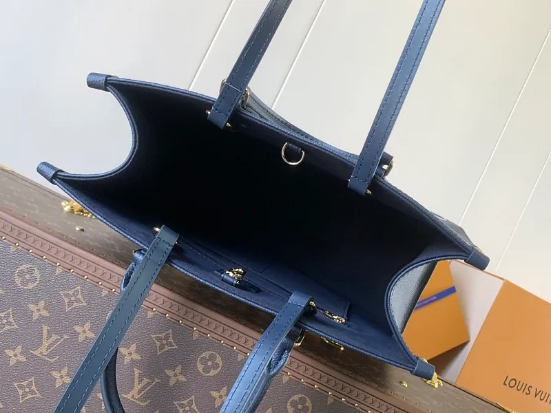 All categories Official website "Brand Women's Bags" Women's Bags 💙 LV 2026 new LV hand-held crossbody bag