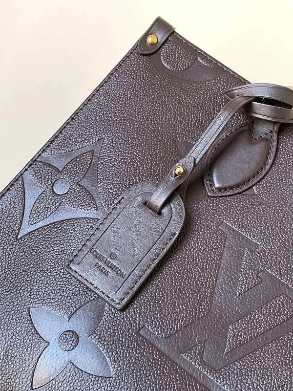 All categories Official website "Brand Women's Bags" Women's Bags 💙 LV 2026 new LV hand-held crossbody bag