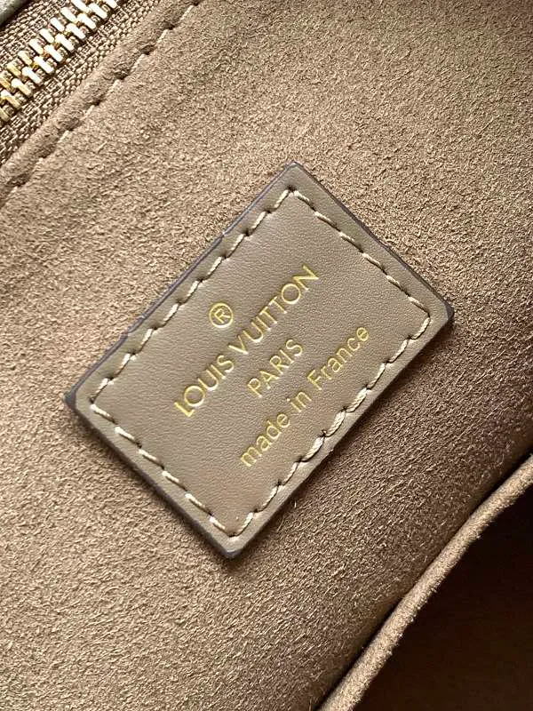 All categories Official website "Brand Women's Bags" Women's Bags 💙 LV 2026 new LV hand-held crossbody bag