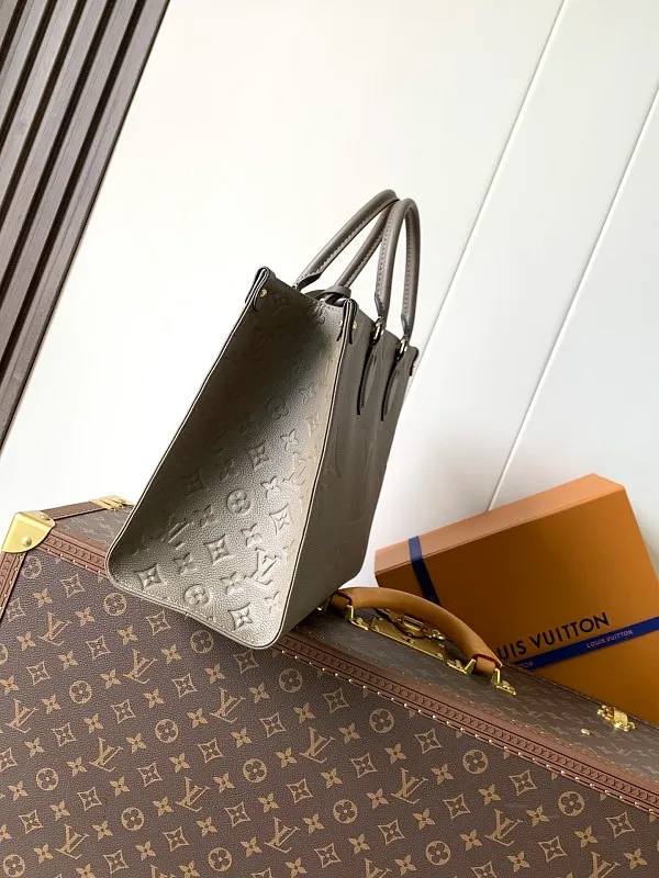 All categories Official website "Brand Women's Bags" Women's Bags 💙 LV 2026 new LV hand-held crossbody bag