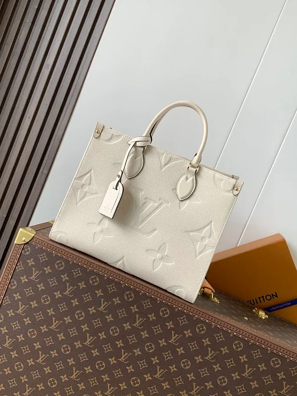 All categories Official website "Brand Women's Bags" Women's Bags 💙 LV 2026 new LV hand-held crossbody bag