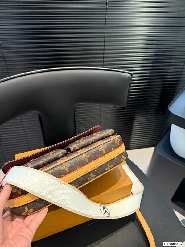 All Categories Official Website "Brand Women's Bags" Women's Bags 💙 LV 2025 New LV Crossbody Bag
