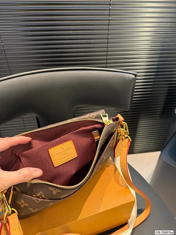 All Categories Official Website "Brand Women's Bags" Women's Bags 💙 LV 2025 New LV Crossbody Bag
