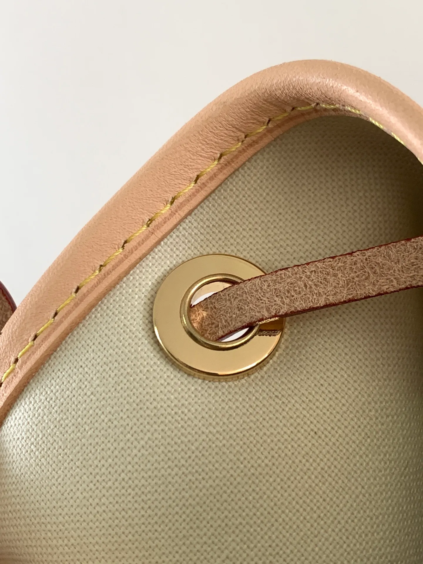 All Categories Official Website "Brand Women's Bags" Women's Bags 💙 LV 2026 New LV Crossbody Bag