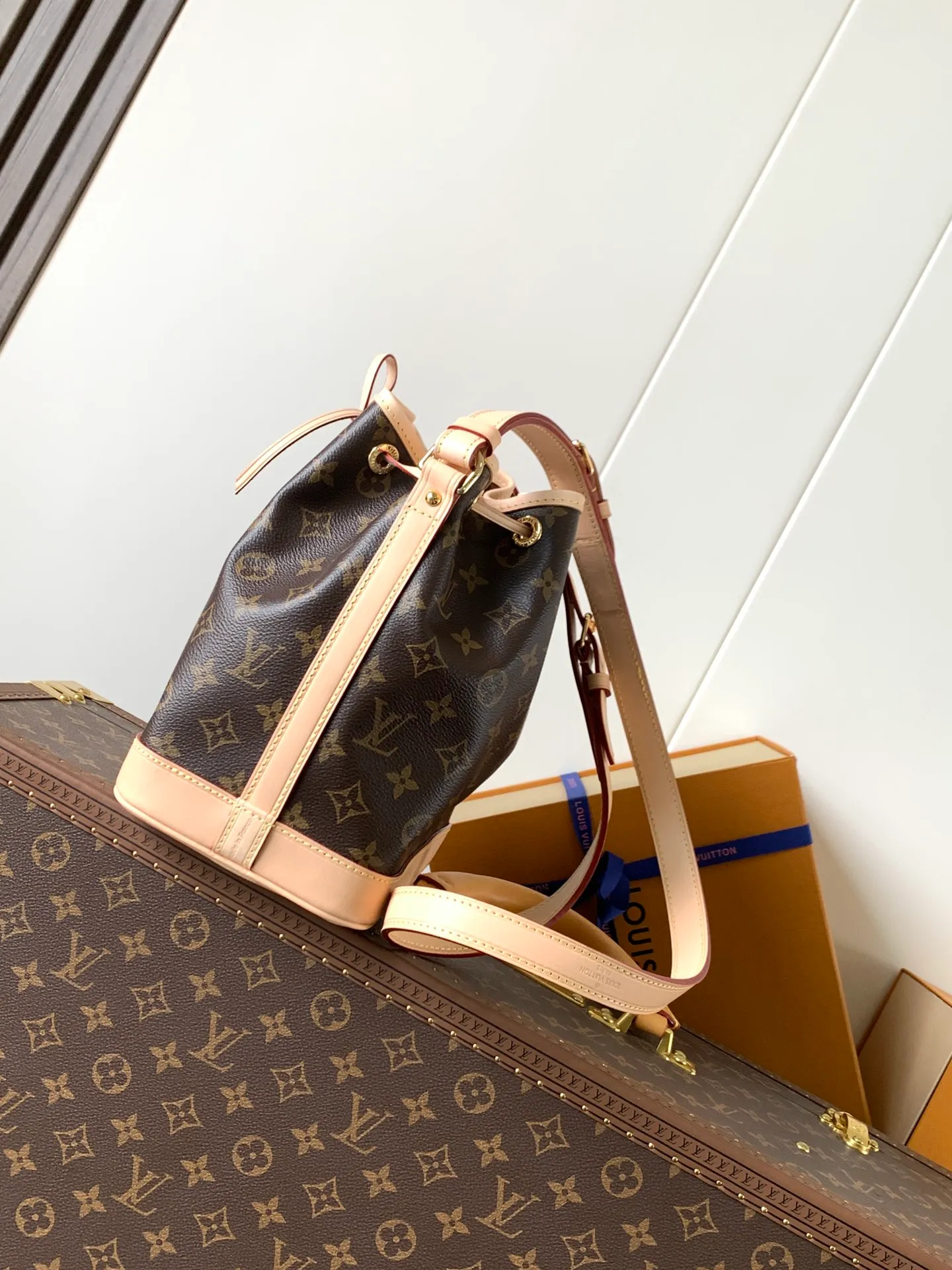 All Categories Official Website "Brand Women's Bags" Women's Bags 💙 LV 2026 New LV Crossbody Bag