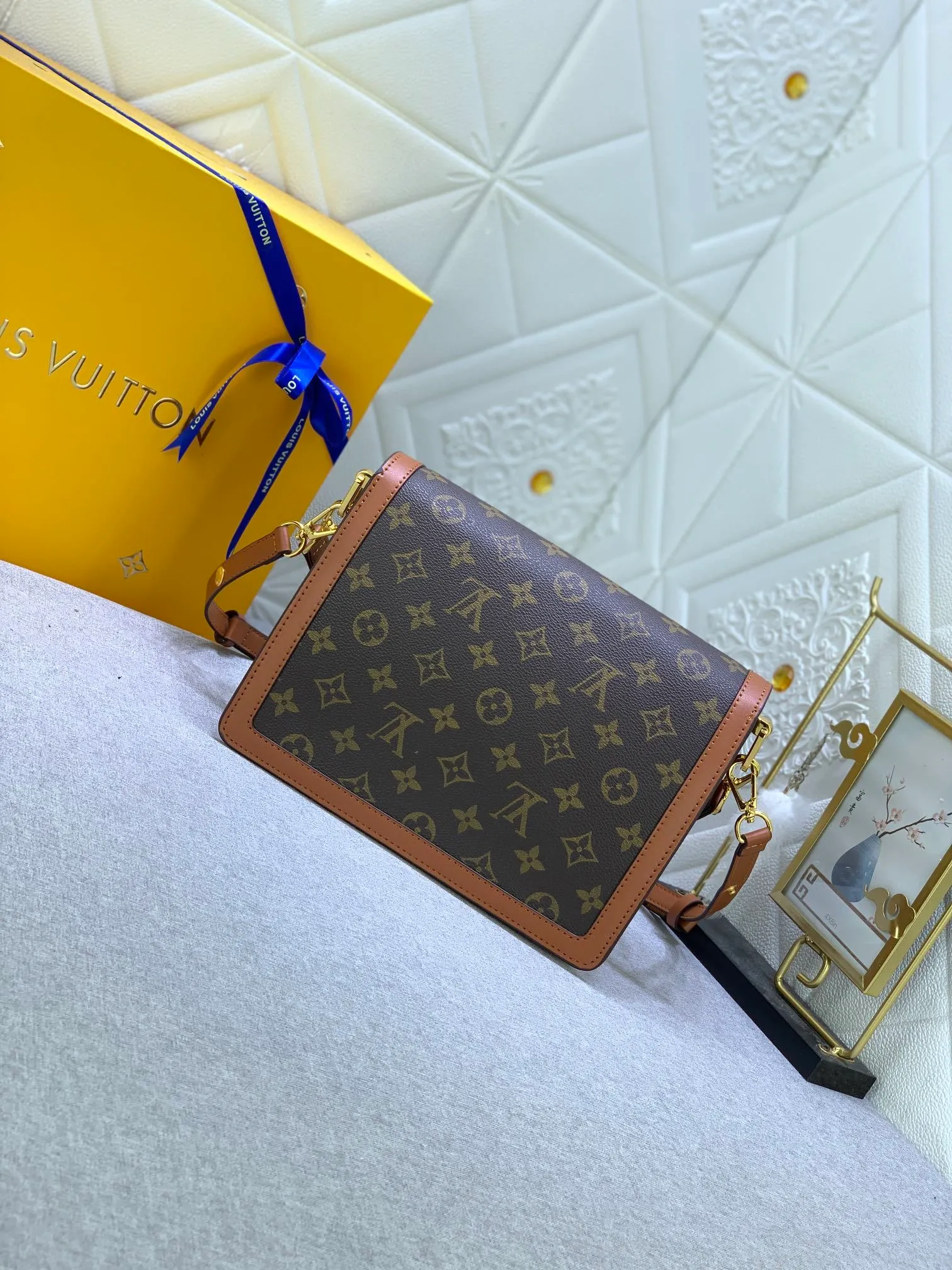 All Categories Official Website "Brand Women's Bags" Women's Bags 💙 LV 2023 New LV Crossbody Bag Wholesale