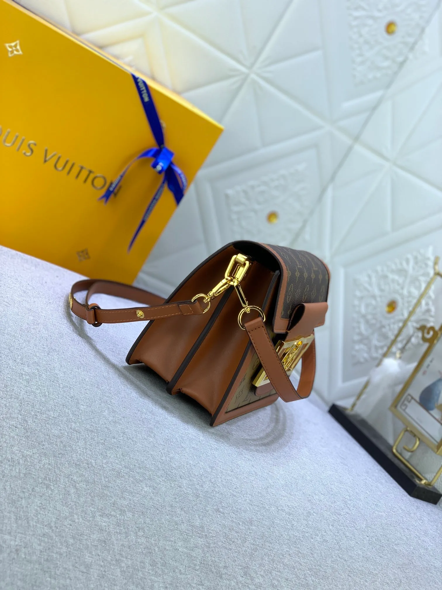 All Categories Official Website "Brand Women's Bags" Women's Bags 💙 LV 2023 New LV Crossbody Bag Wholesale